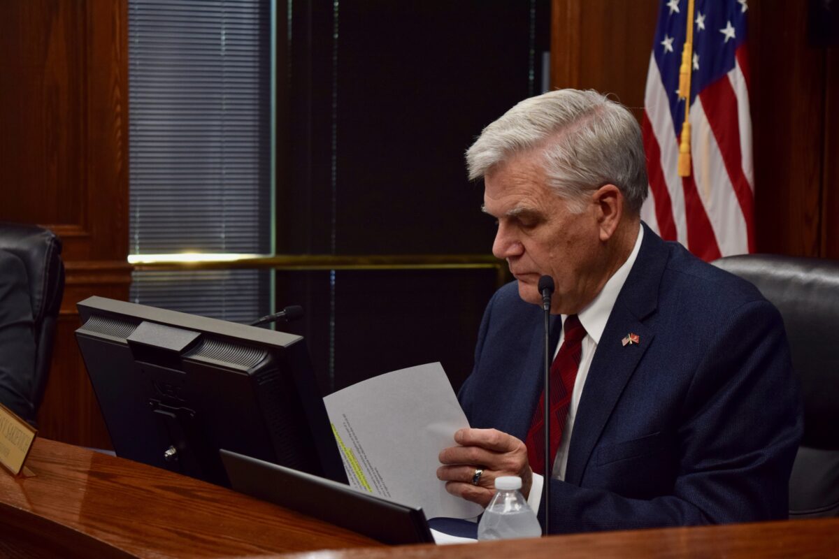 Commission approves adding 17 employees to Utah County Recorder’s